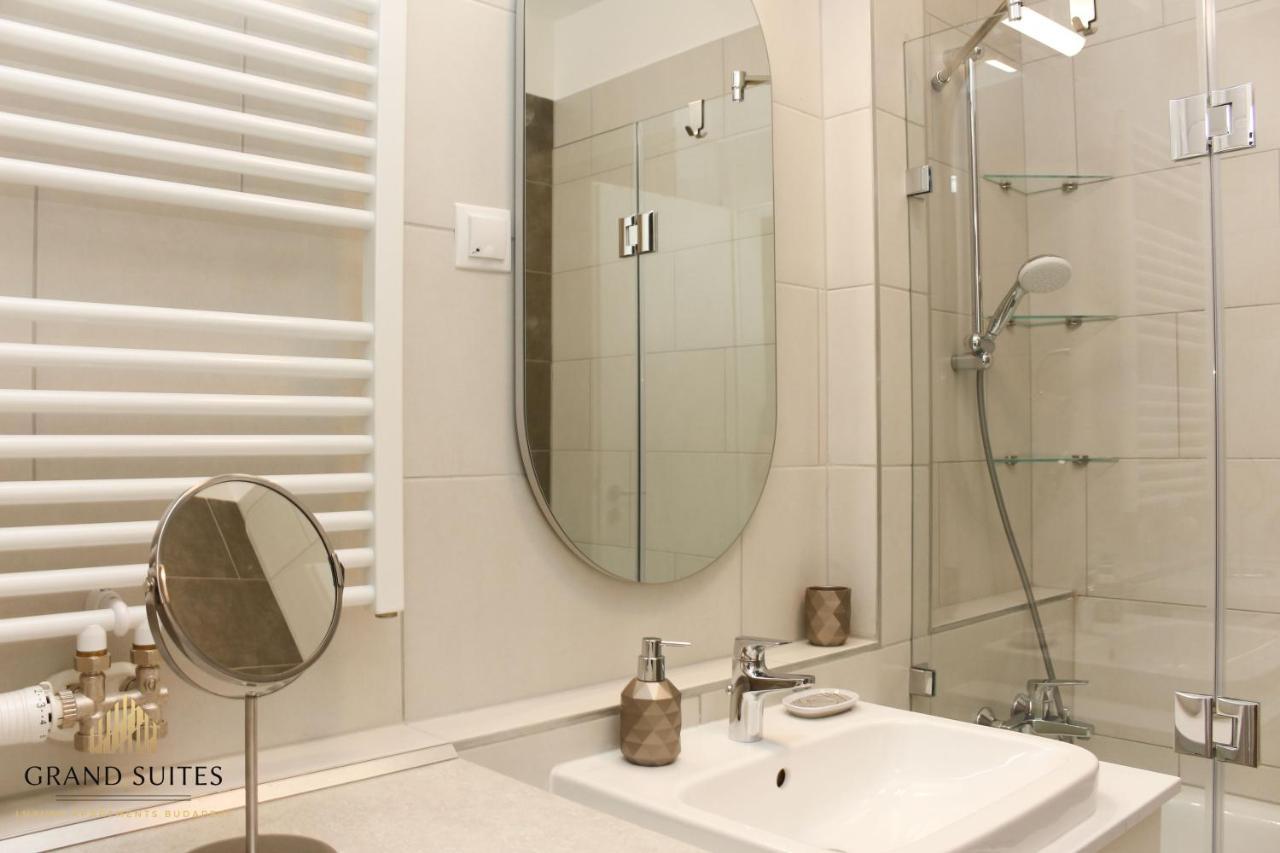 Grand Suites Corvin Budapešť Exteriér fotografie