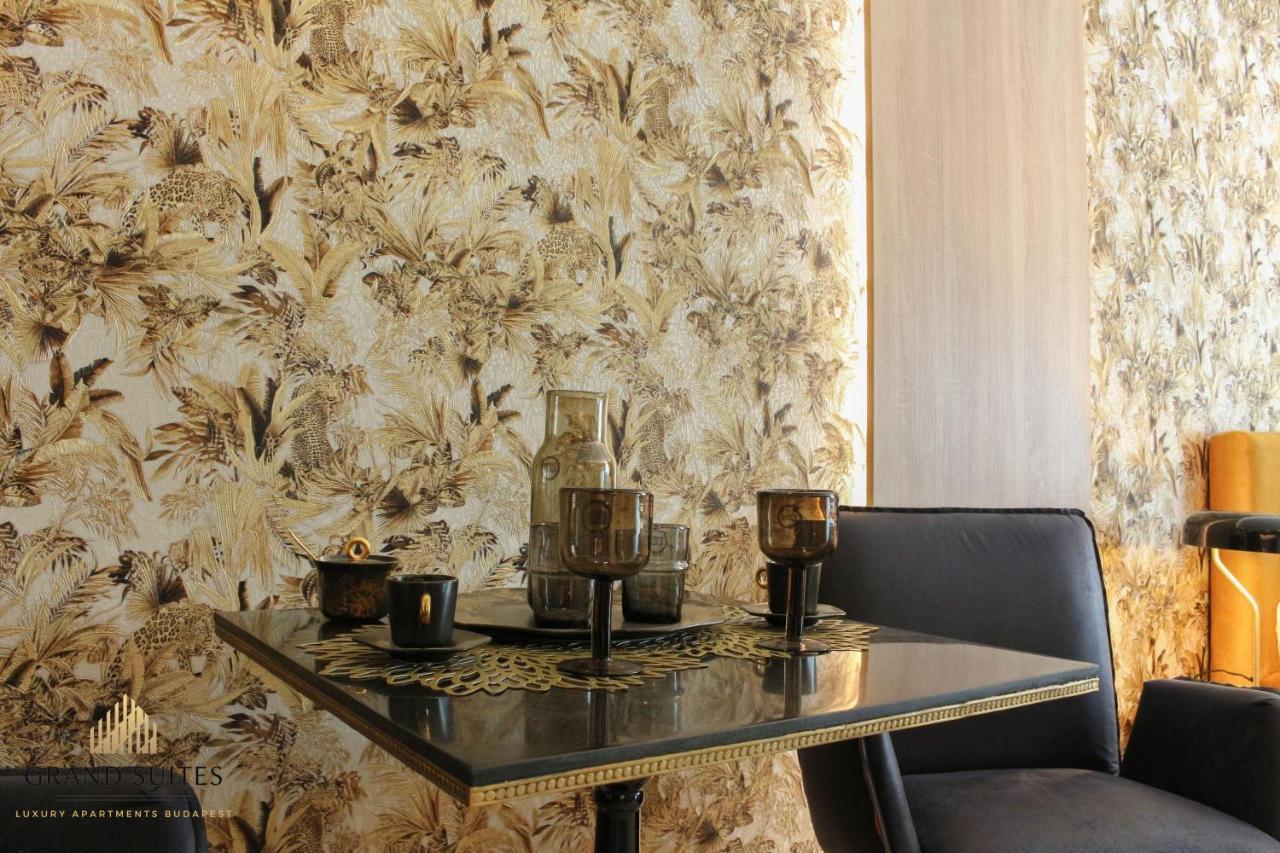 Grand Suites Corvin Budapešť Exteriér fotografie