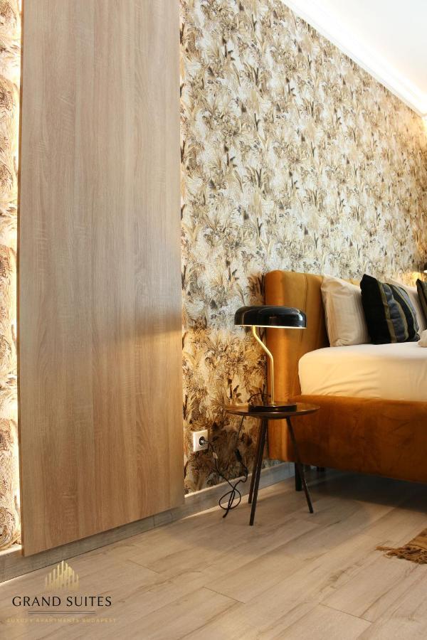 Grand Suites Corvin Budapešť Exteriér fotografie
